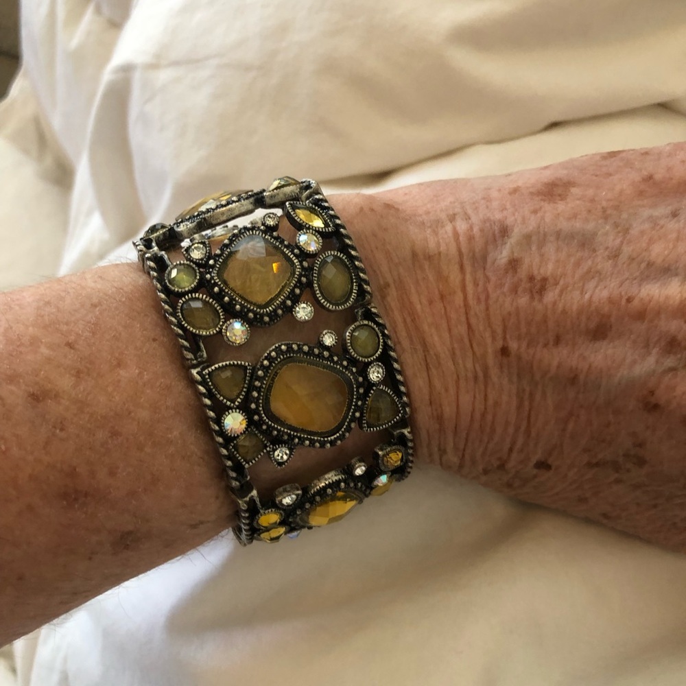 Designer bracelet - Picture 2 of 12